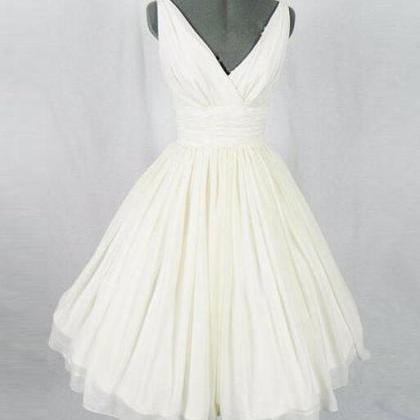 Simple V Neck Chiffon Short Prom Dress, Homecoming..