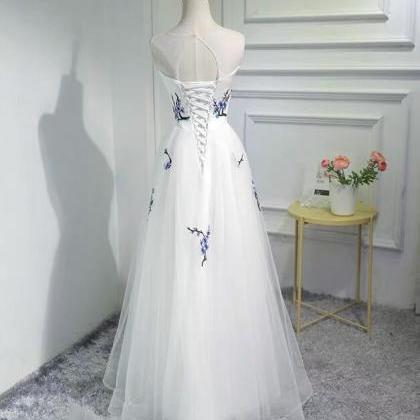 Simple Fashion White Embroidery Prom Dress Tulle..