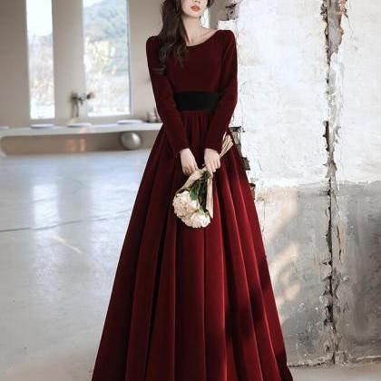 Elegant Wine Red Velvet Long Sleeves Formal Prom..