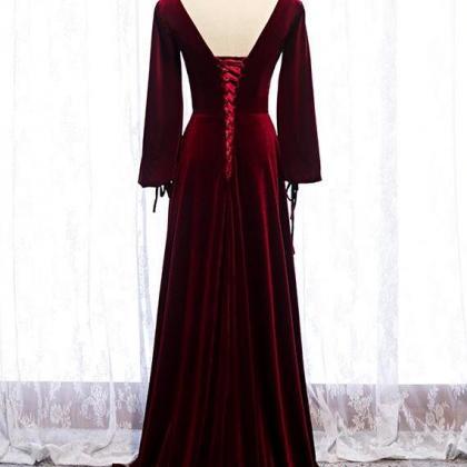 Charming A-line Long Sleeve Velvet Prom Dress