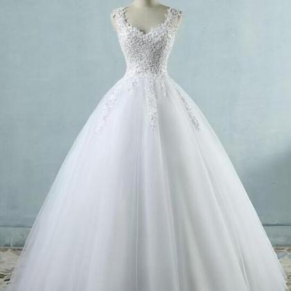 Vintage Tulle V-neckline Lace Wedding Dresses