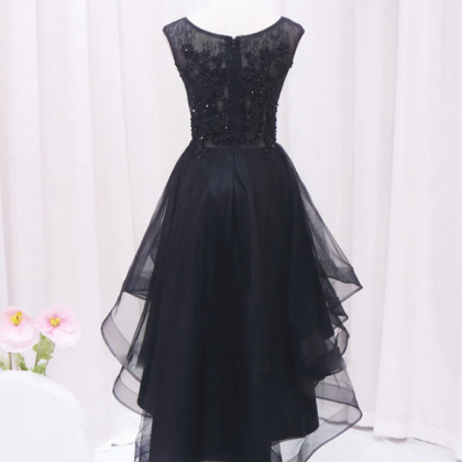 A-line Lace Tulle Black Short Prom Dress..