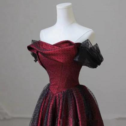 Off Shoulder A-line Black And Red Tulle Long Prom..
