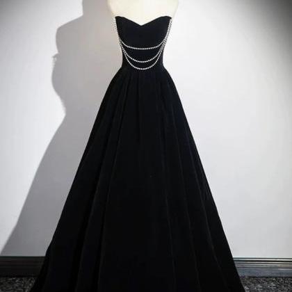Black Velvet Floor Length Prom Dresses