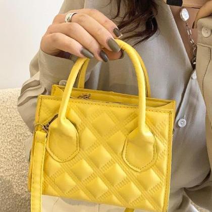 Sweet Minimalist Quilted Square Bag