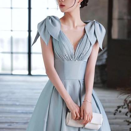 Elegant Blue Satin Long Prom Dresses For Women