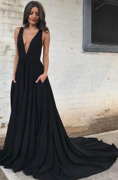 simple elegant black gown