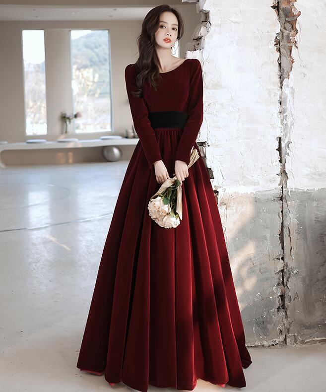 Elegant Wine Red Velvet Long Sleeves Formal Prom Dress