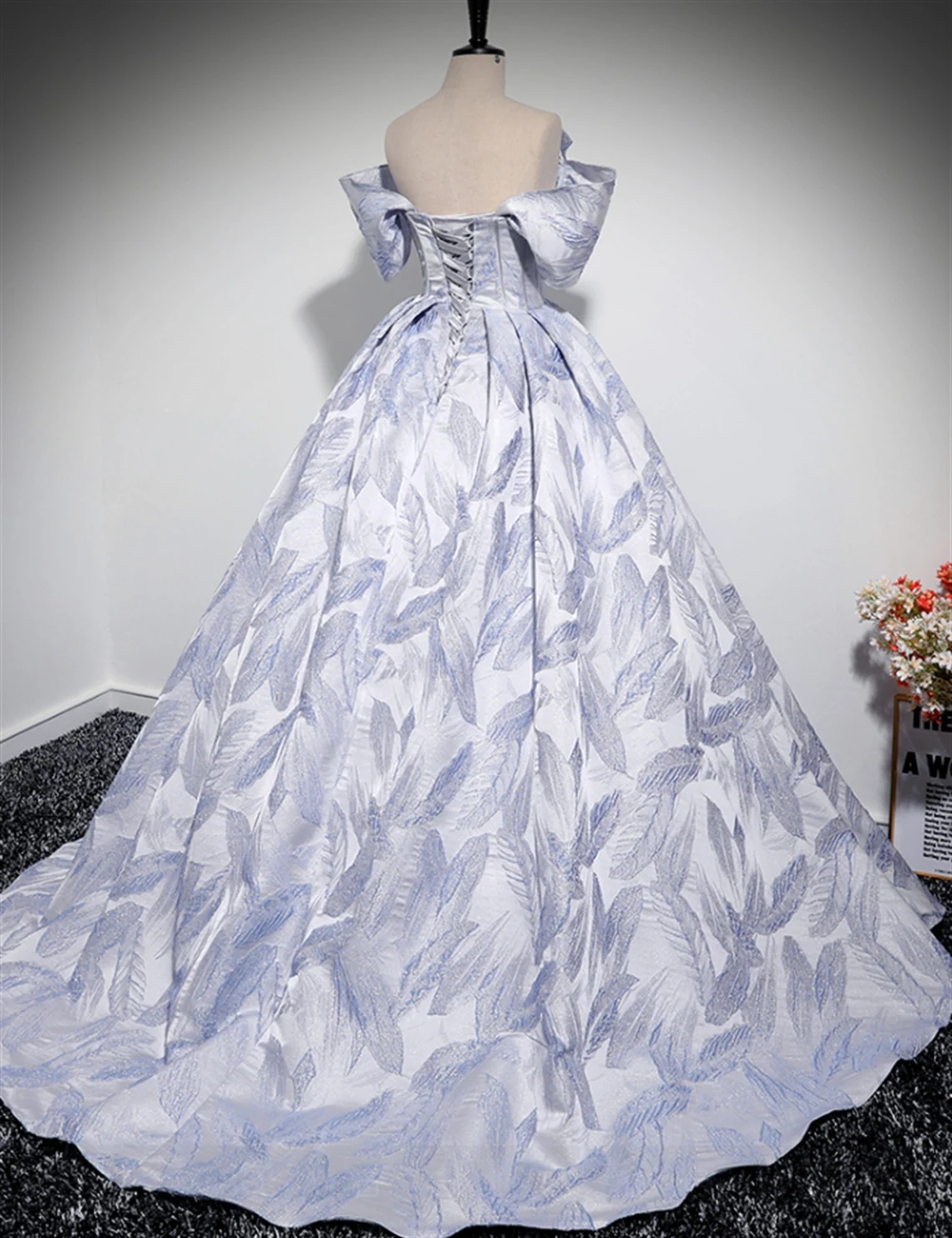 Elegant Light Blue Prom Evening Dress Satin