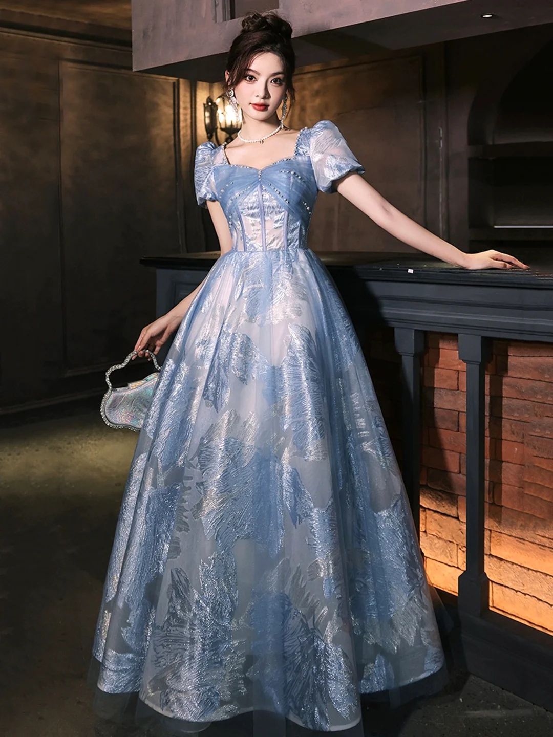 Beautiful A-line Blue Tulle Long Party Dresses With Beading