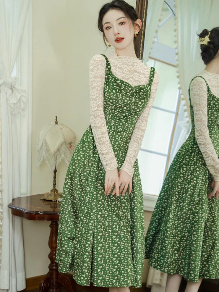 Vintage Cottagecore Lace Top With Green Floral Slip Casual Dress on Luulla Vintage Cottagecore Lace Top With Green Floral Slip Casual Dress on Luulla