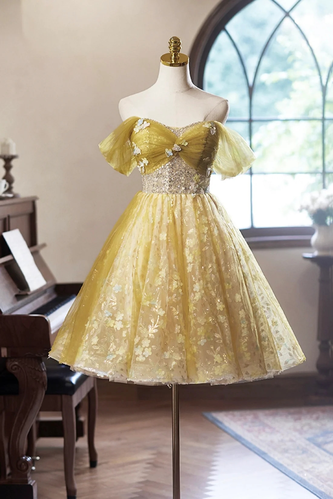 Golden Blossom Off-shoulder Ball Gown on Luulla