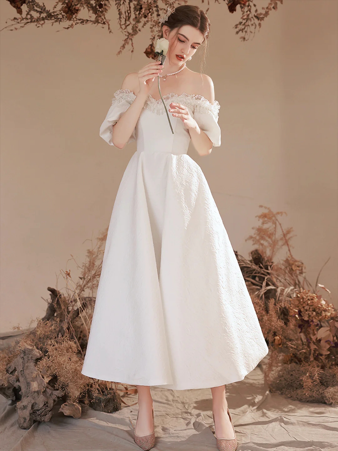 Cute Off-shoulder Short Prom Dresses With Pearl