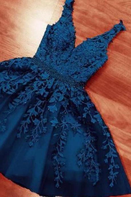 Sexy Navy Blue V Neck Beaded Lace Homecoming Dresses