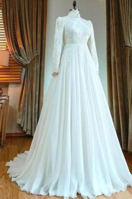 A Line High Neck Lace Appliques Prom Gowns