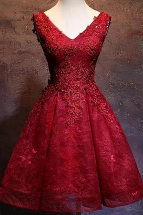 Cute Wine Red Short Lace Homecoming Dresses