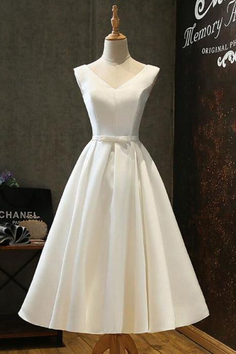 Simple V Neck Ivory Short Prom Dresses