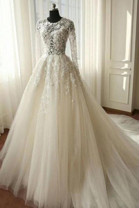 Elegant Tulle Long Sleeve Lace Applique Wedding Dresses
