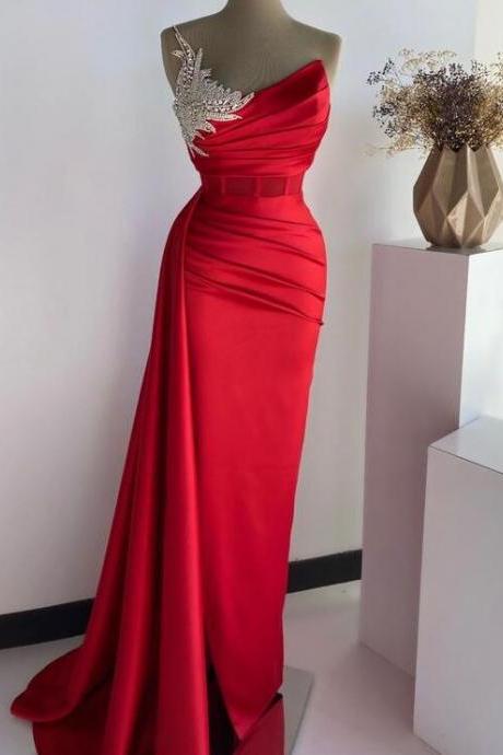 Simple Red Evening Dresses, Beaded Applique Prom Dress