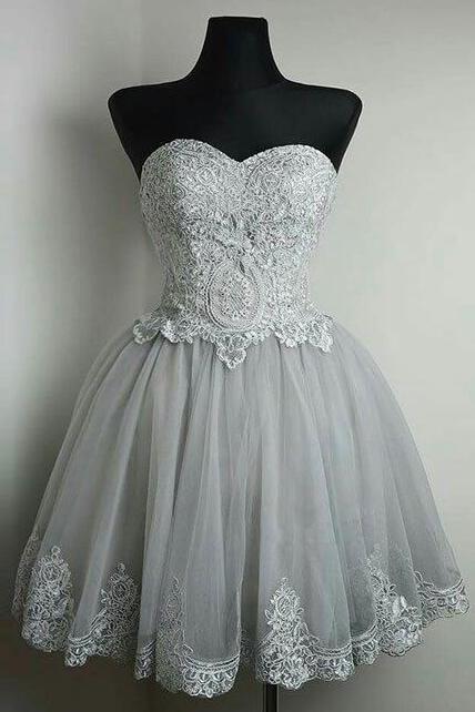 Sweetheart Neck Grey Homecoming Dresses With Lace Appliqued
