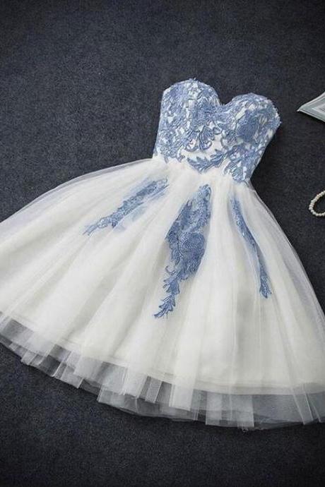 Strapless Sweetheart Neck Short Homecoming Dresses With Lace