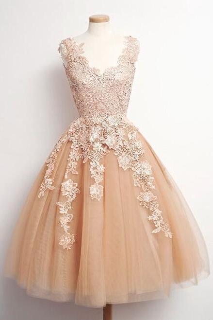 Vintage Champagne Lace Tulle Short Homecoming Dresses