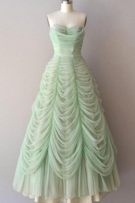 A Line Long Featuring Ball Gown Silhouette Prom Gown With Tiered