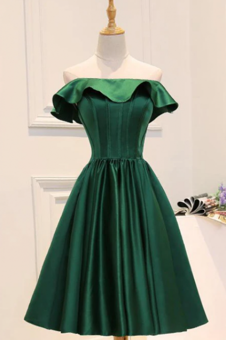 Off-the-shoulder Green Knee-length Short Satin Prom Dress