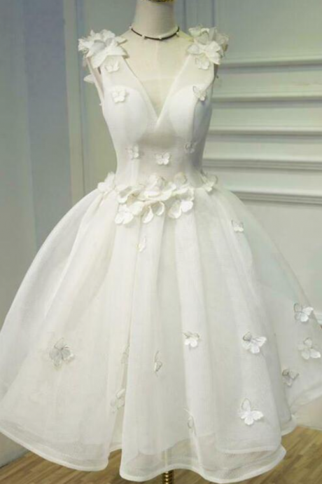 Elegant Butterfly Flowers Mini Ball Gown Homecoming Dress