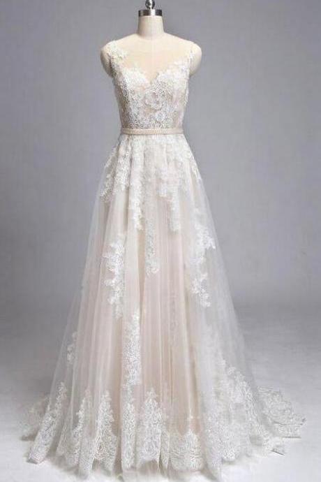 Champagne Round Neck A Line Tulle Lace Weeding Dress