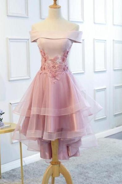 Lovely Charming Tulle And Satin Lace-up Formal Prom Dresses