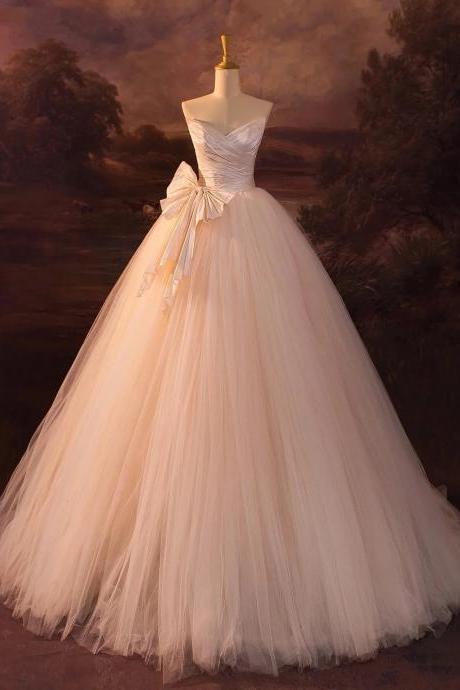 Beautiful A-line Champagne Strapless Tulle Long Prom Dresses
