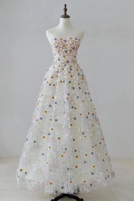 Beautiful A-line Sweetheart Tulle Lace Flower Beige Long Prom Dresses
