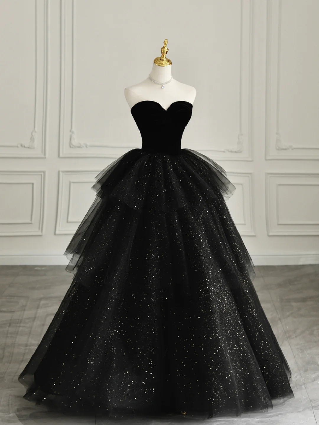 A-line Sweetheart Neck Black Strapless Tulle Prom Dress With Velvet on ...