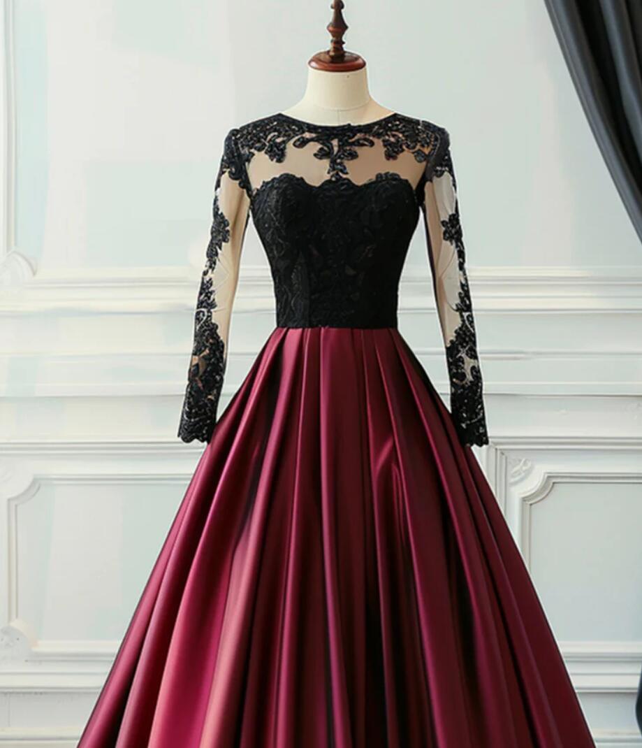 Sleeveless V-Neck Boned Bodice Satin Gown Regency